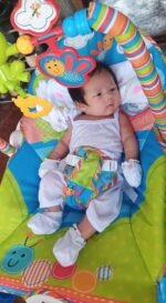 Baby Rocker with Musical Toy Bar & Vibrations